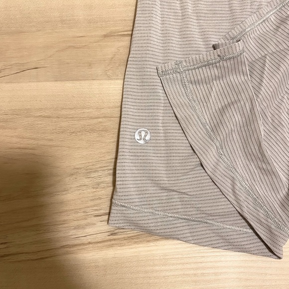 Lululemon open back tank top - Picture 4 of 4